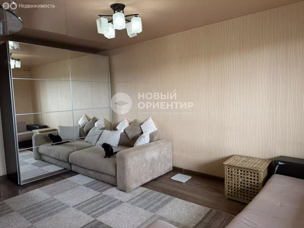 2-комнатная квартира: Первоуральск, улица Емлина, 1А (47.8 м) - Фото 2