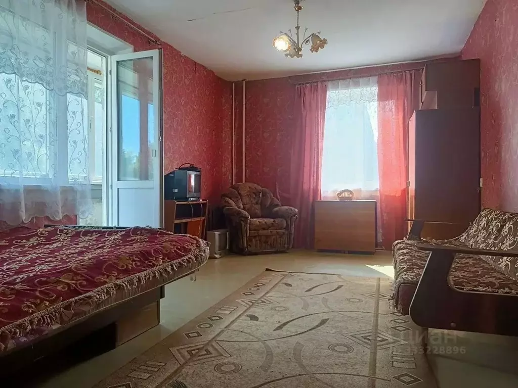 1-к кв. Ленинградская область, Тихвин 5-й мкр, 32 (35.0 м) - Фото 1