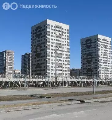 1-комнатная квартира: Тюмень, улица Раушана Абдуллина, 6к1 (35 м) - Фото 1