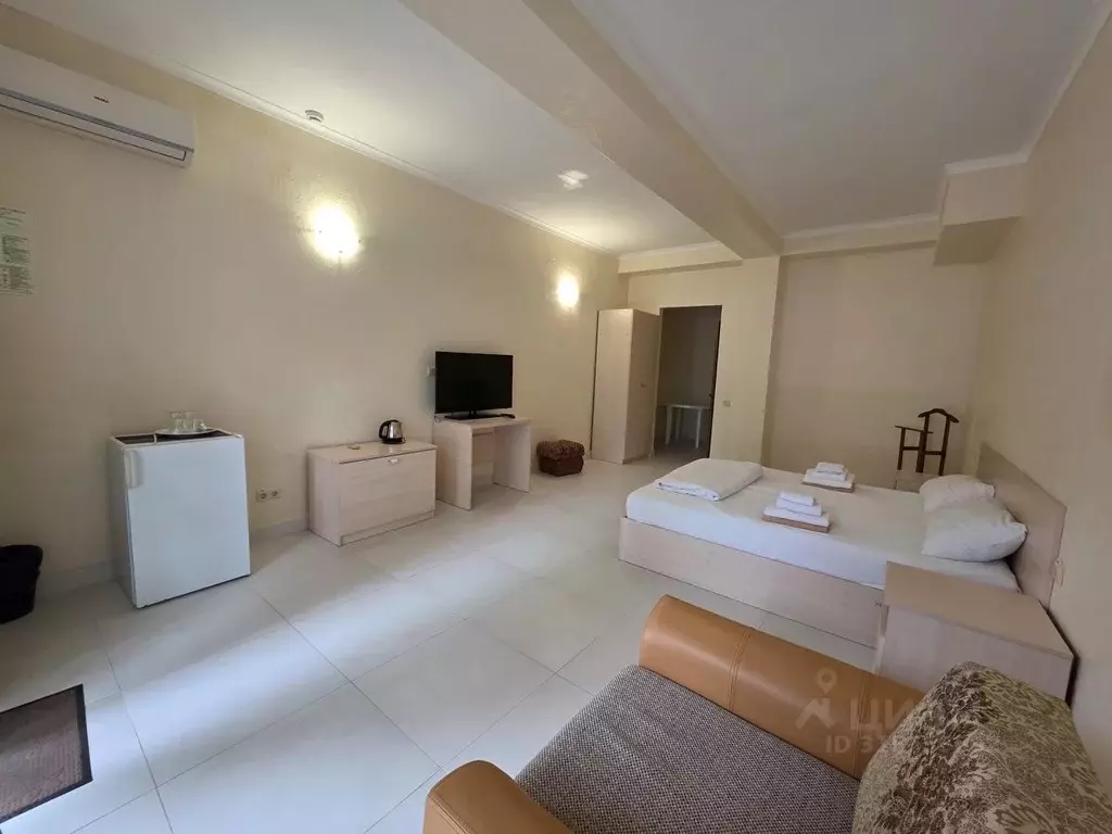 Студия Крым, Ялта муниципальный округ, Ливадия пгт ул. Виноградная, 93 ... - Фото 1