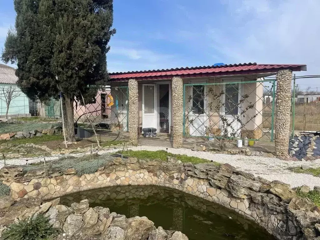Дом в Крым, Керчь ул. Красная, 15 (43 м) - Фото 1
