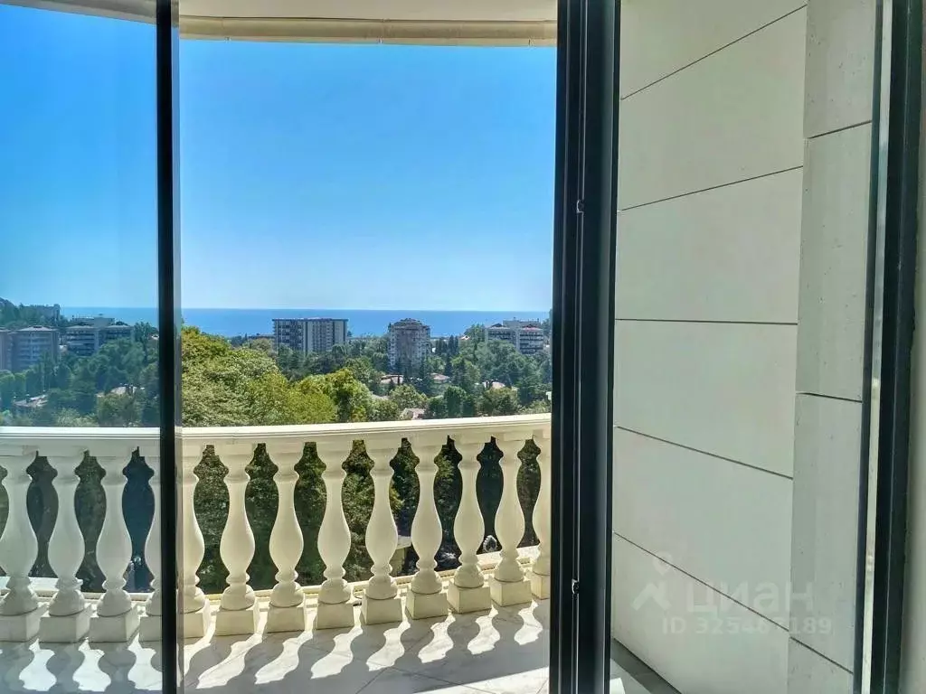 1-к кв. Краснодарский край, Сочи ул. Володарского, 6 (47.4 м) - Фото 0