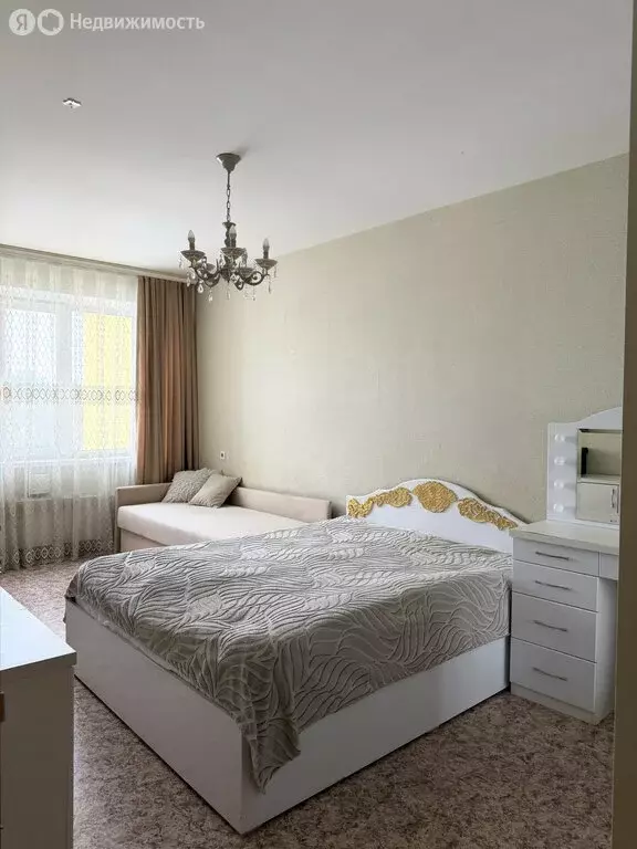 3-комнатная квартира: Томск, улица Дизайнеров, 1 (83.3 м) - Фото 1