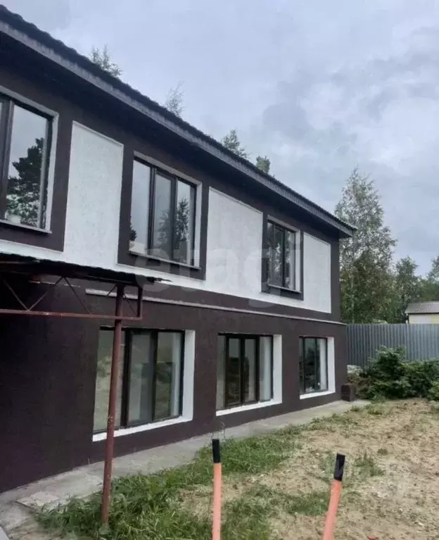 Дом в Ханты-Мансийский АО, Сургут ул. Осенняя (313 м) - Фото 2