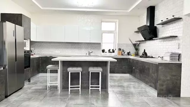 Дом в Ростовская область, Ростов-на-Дону ул. Крупской, 75 (180 м) - Фото 1