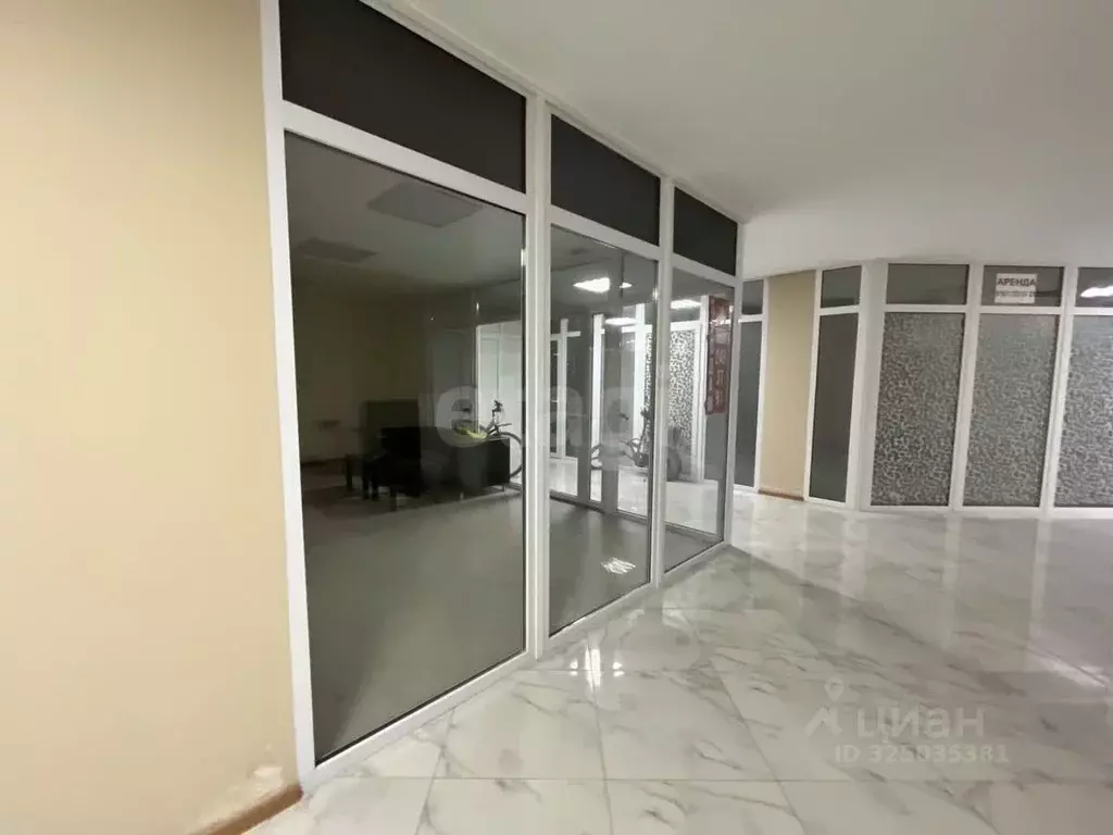 Торговая площадь в Краснодарский край, Геленджик Крымская ул., 22к9 ... - Фото 2