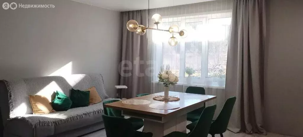 Дом в Майминский район, село Кызыл-Озек, Придорожная улица (106 м) - Фото 1