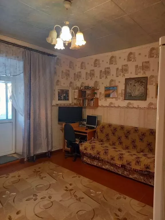 Комната Свердловская область, Екатеринбург ул. Комсомольская, 51 - Фото 1
