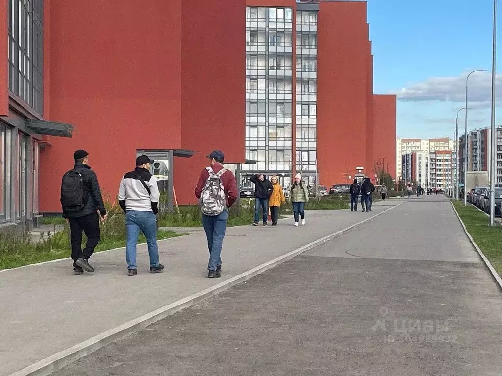 Торговая площадь в Санкт-Петербург просп. Буденного, 19к2 (137 м) - Фото 0