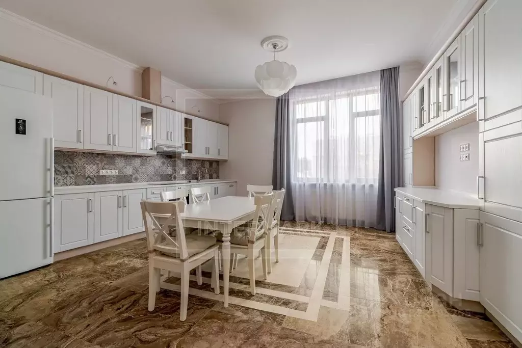 6-к кв. Москва Петровский бул., 21 (265.0 м) - Фото 1