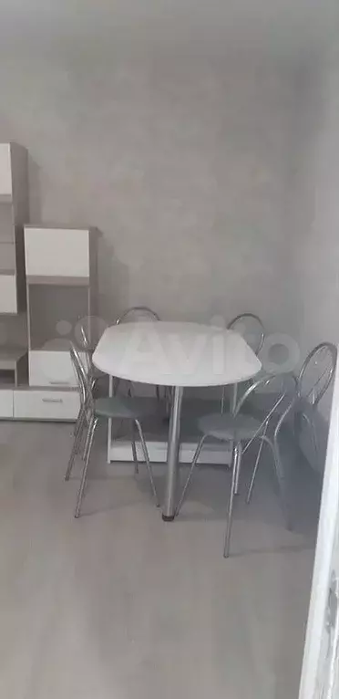 2-к. квартира, 40 м, 8/18 эт. - Фото 1