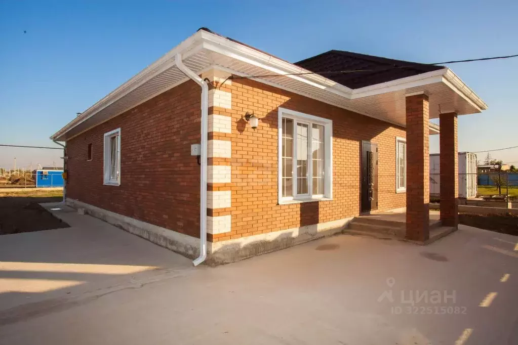 Дом в Краснодарский край, Красноармейский район, Трудобеликовское ... - Фото 1