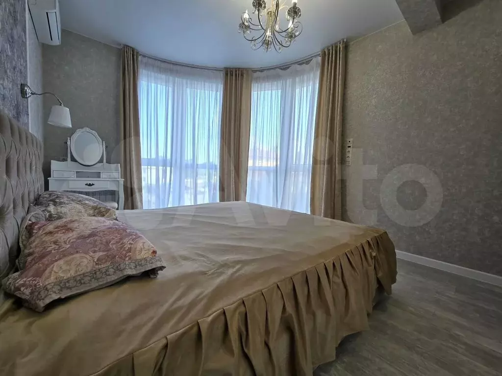 3-к. квартира, 120 м, 6/20 эт. - Фото 1