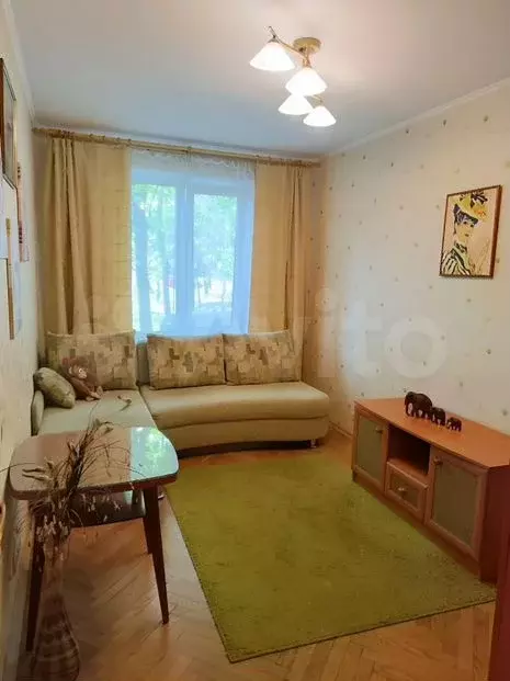 3-к. квартира, 60м, 1/9эт. - Фото 0