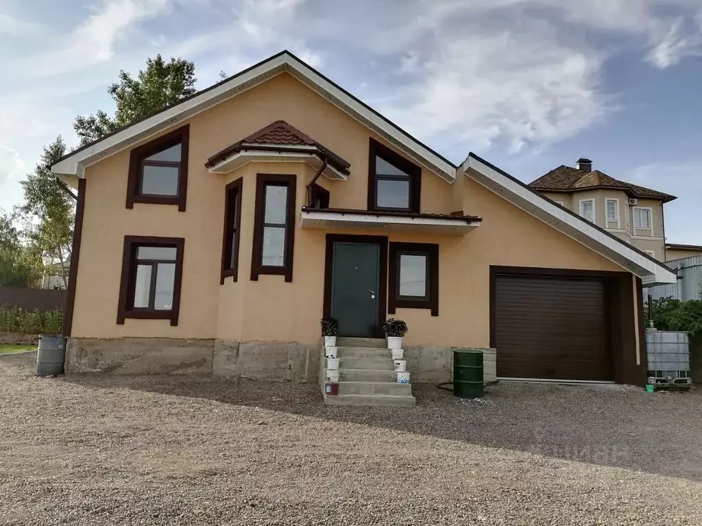 Дом в Красноярский край, Красноярск ул. Алексея Асеева, 18 (200 м) - Фото 1