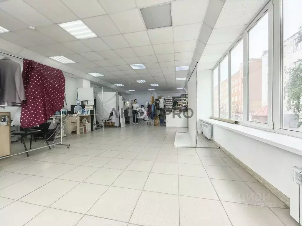 Помещение свободного назначения в Саратовская область, Саратов Мирный ... - Фото 1