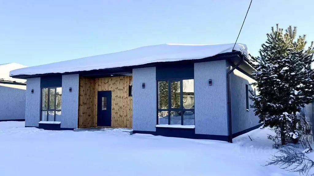 Дом в Свердловская область, Белоярский муниципальный округ, пос. ... - Фото 1