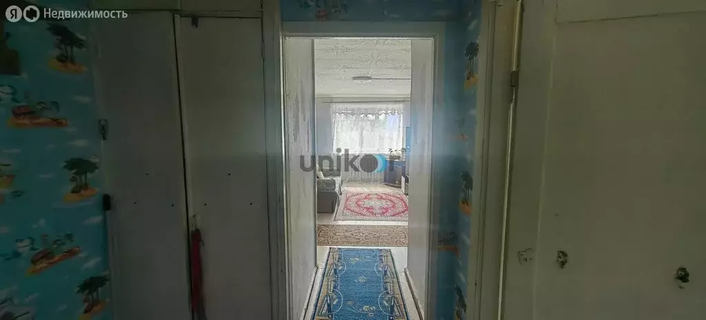 3-комнатная квартира: село Иглино, улица Калинина, 27 (55.6 м) - Фото 0