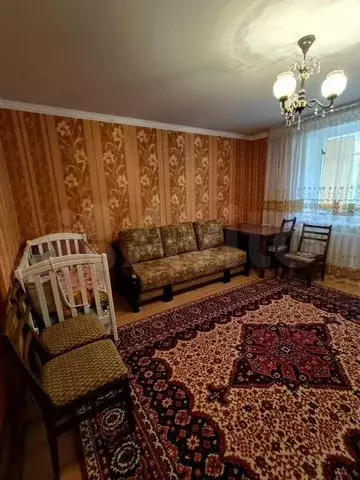 2-к. квартира, 55 м, 1/9 эт. - Фото 0