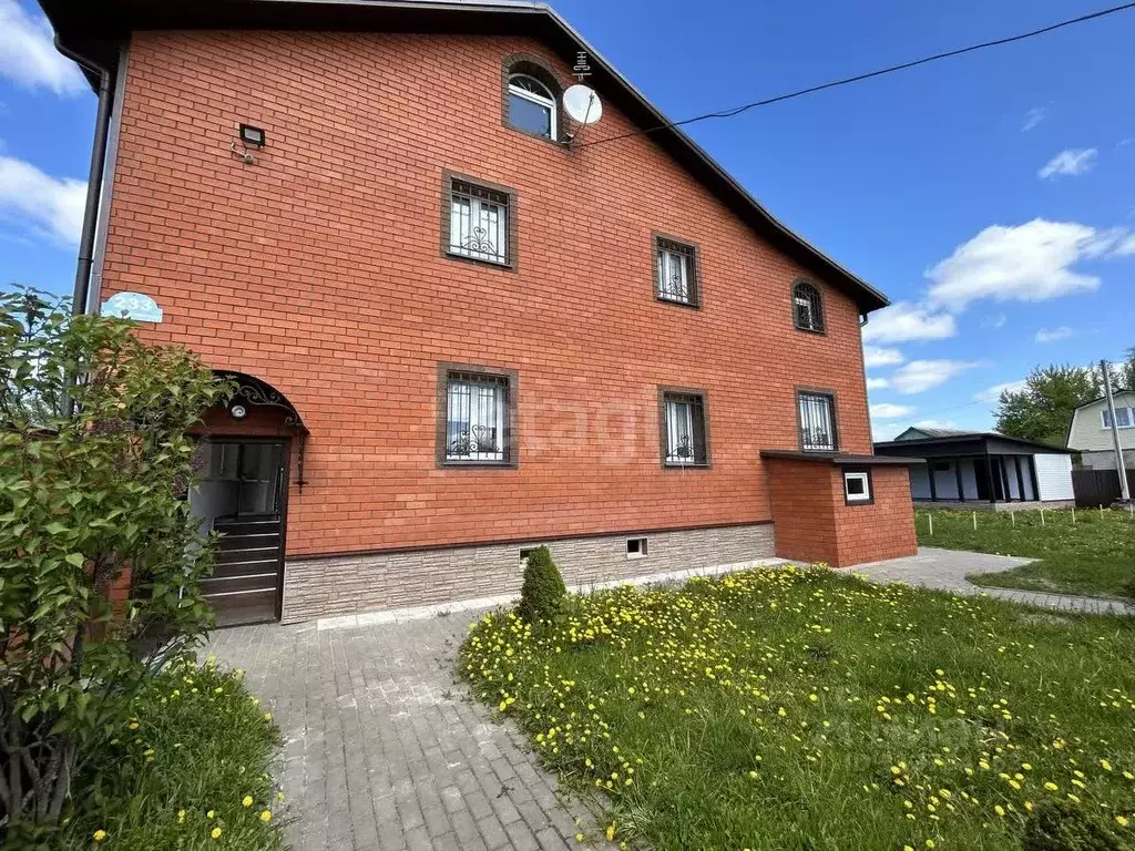 Таунхаус в Калужская область, Калуга Тарутинская ул., 233 (184 м) - Фото 1