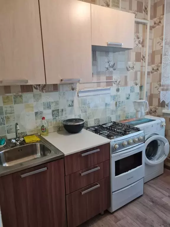 1-к. квартира, 31 м, 1/5 эт. - Фото 0