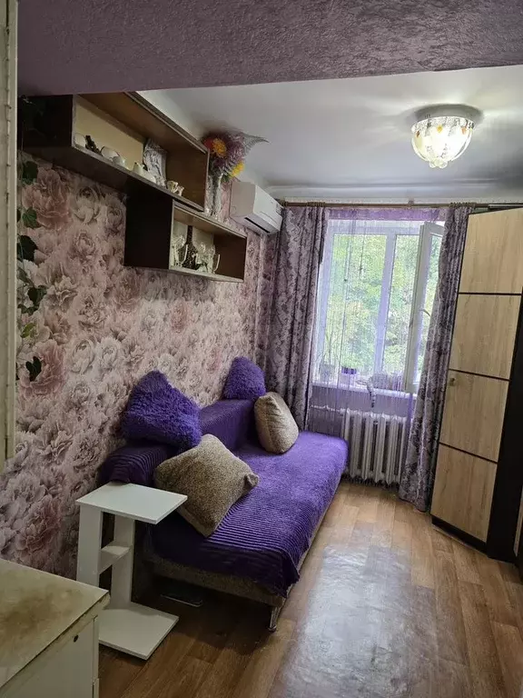 Комната 9,9 м в 1-к., 2/4 эт. - Фото 1