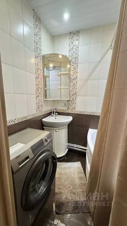 2-к кв. Новгородская область, Великий Новгород Батецкая ул., 21к1 ... - Фото 1