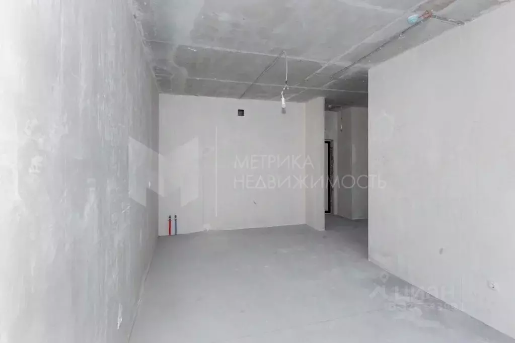 2-к кв. Тюменская область, Тюмень ул. Разведчика Кузнецова, 16 (64.7 ... - Фото 1