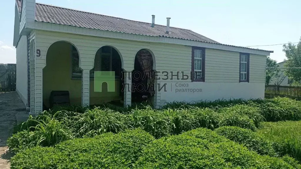 Дом в Орловская область, Кромской район, Апальковское с/пос, пос. ... - Фото 2