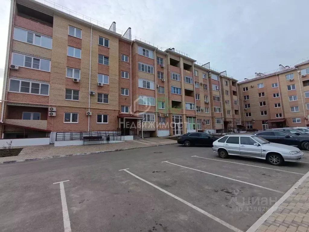 1-к кв. Краснодарский край, Ейск Западная ул., 8к1 (40.6 м) - Фото 0