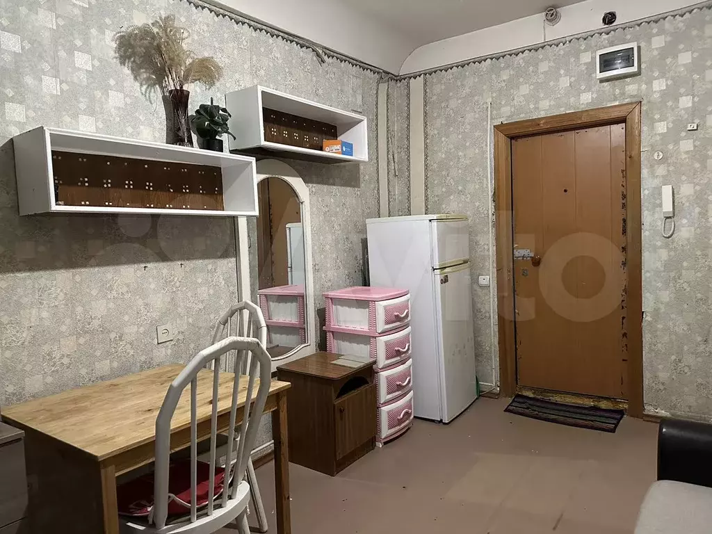 Комната 14 м в 6-к., 5/5 эт. - Фото 1