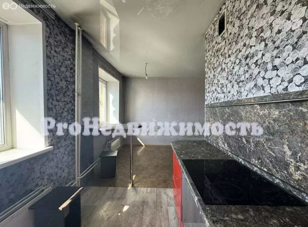 Квартира-студия: Кызыл, микрорайон Спутник, Убсу-Нурская улица, 14 ... - Фото 2