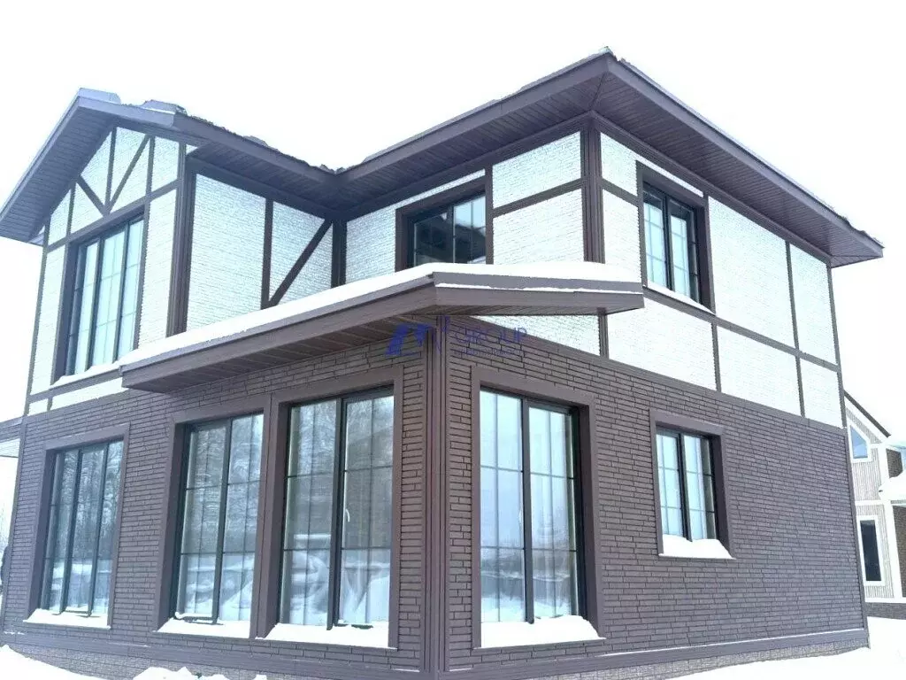 Дом в село Курба, Молодёжная улица (150 м) - Фото 1