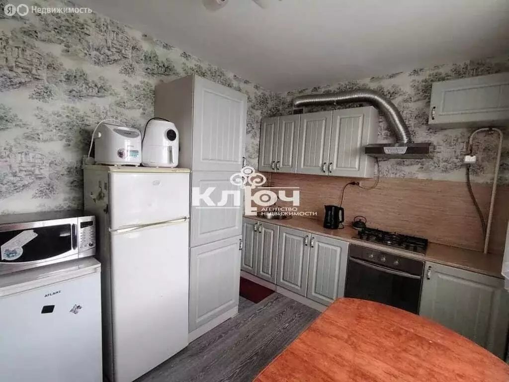 2-комнатная квартира: Стерлитамак, проспект Ленина, 32В (58.4 м) - Фото 1