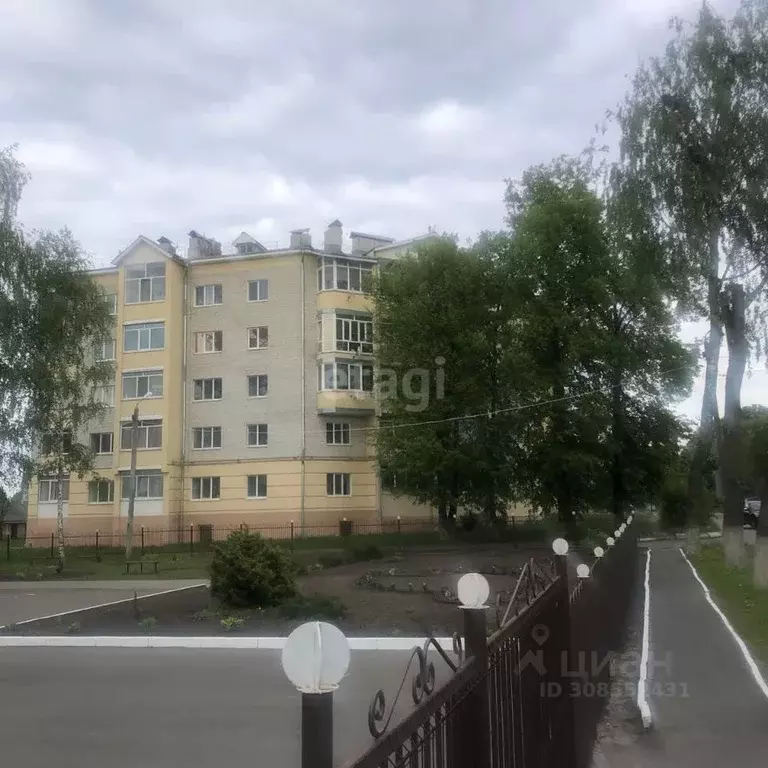 2-к кв. Брянская область, Брянский район, с. Глинищево ул. Школьная, 7 ... - Фото 0