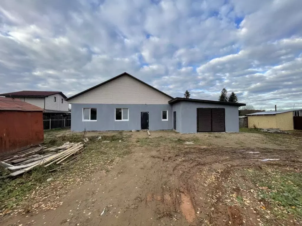 Дом в Удмуртия, Воткинск Вогульская ул., 51 (170 м) - Фото 1