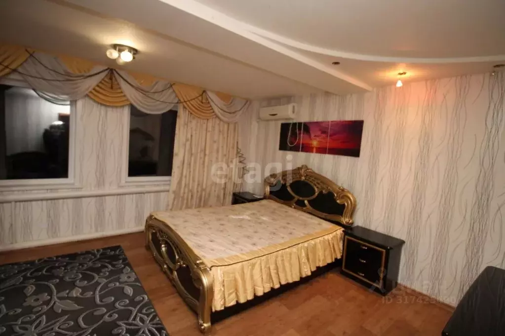 Дом в Ульяновская область, Ульяновск пер. 4-й Советский (150 м) - Фото 0