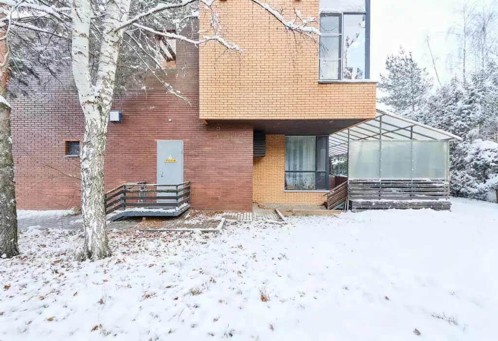 Дом в деревня Рождественно, территория Барвиха Клаб (400 м) - Фото 2