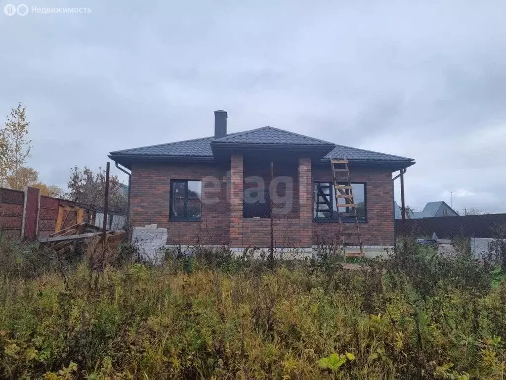 Дом в село Казинка, улица Ленина (130 м) - Фото 2