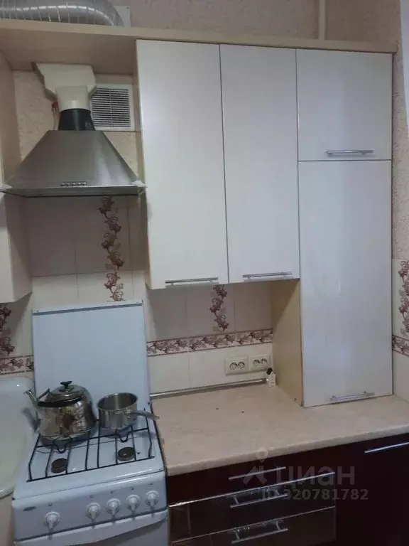 3-к кв. Астраханская область, Астрахань пл. Имени Ленина, 6 (65.1 м) - Фото 0
