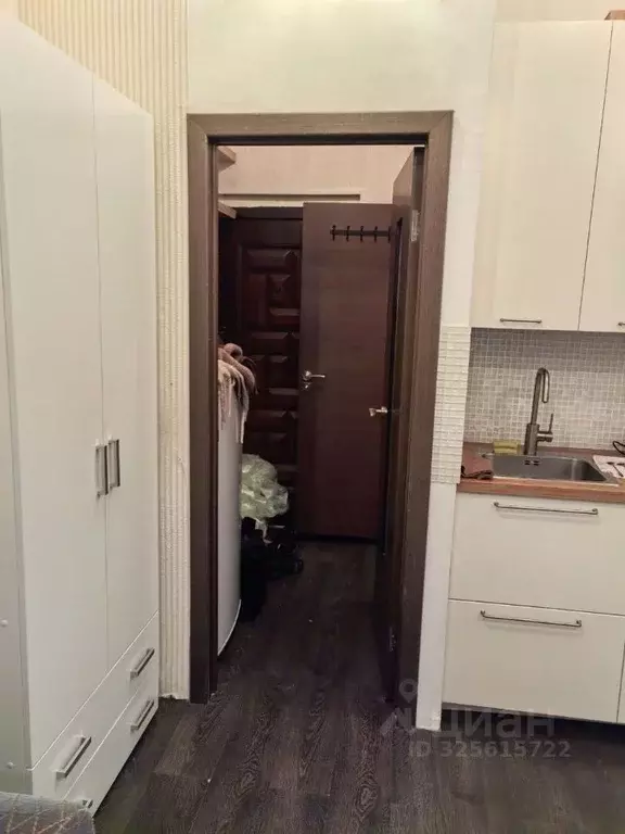 Студия Новосибирская область, Новосибирск ул. Одоевского, 1/7 (22.0 м) - Фото 2