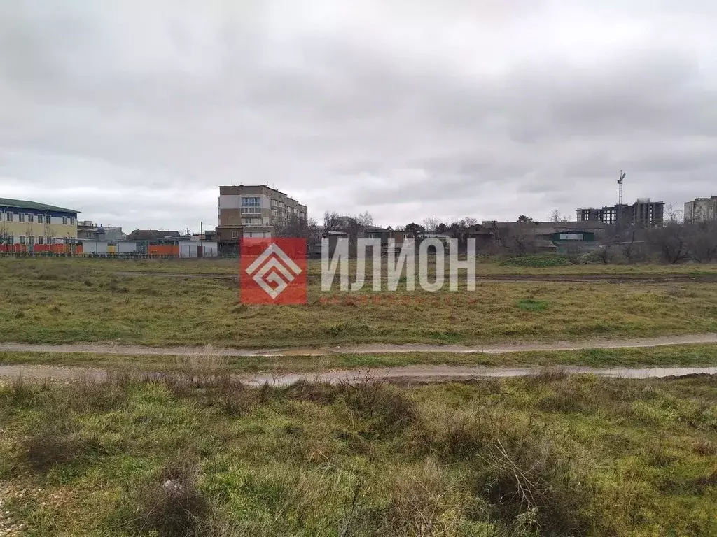Участок в Крым, Симферопольский район, Николаевка пгт ул. Советская ... - Фото 2