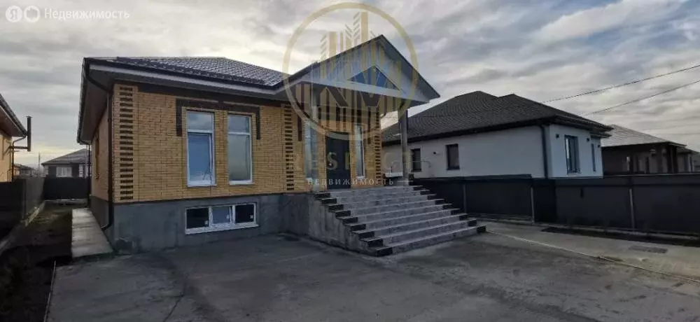 Дом в станица Ессентукская, улица Строителей, 4 (140 м) - Фото 1