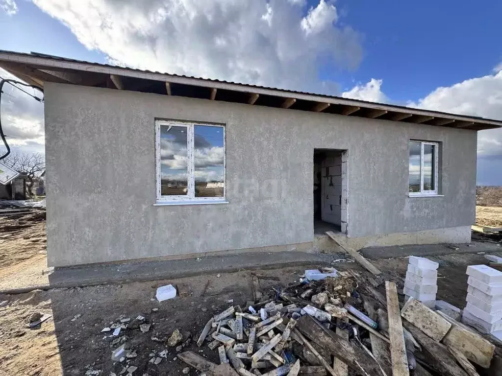 Дом в Крым, Симферопольский район, 3-й массив садовые участки, ... - Фото 1