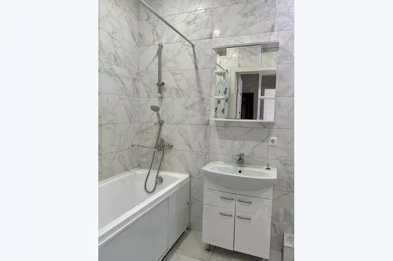 1-к кв. Башкортостан, Уфа ул. Лесотехникума, 21 (41.0 м) - Фото 2