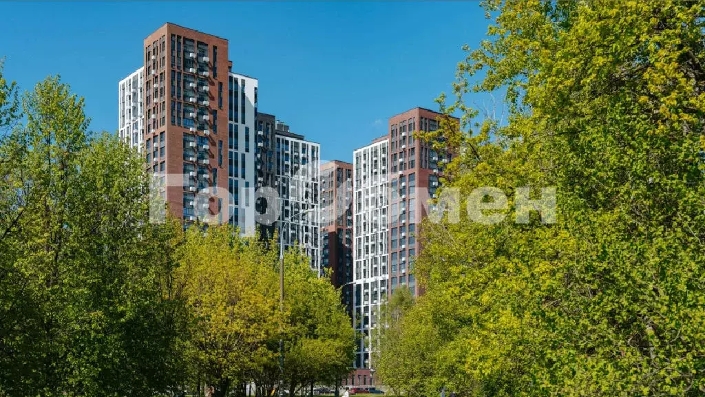 Продается 4-комнатная квартира - Фото 2