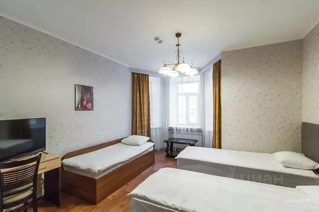 Комната Омская область, Омск Октябрьская ул., 122 - Фото 1