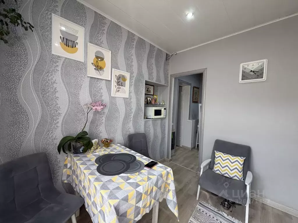 Дом в Астраханская область, с. Икряное ул. Набережная, 33 (55 м) - Фото 2