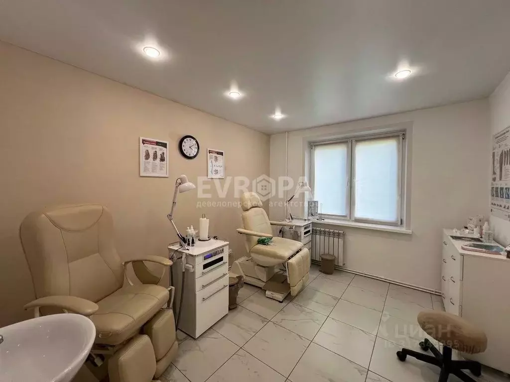 Офис в Ульяновская область, Ульяновск Кузоватовская ул., 36Б (77 м) - Фото 1
