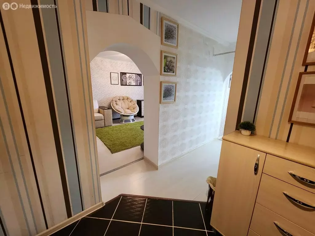 1-комнатная квартира: Великие Луки, Вокзальная улица, 23 (37.5 м) - Фото 1